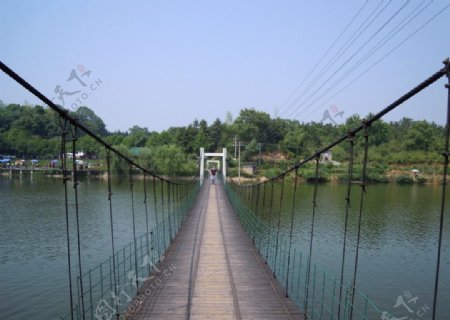 长沙水库吊桥图片