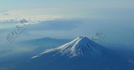 晨光中的富士山图片