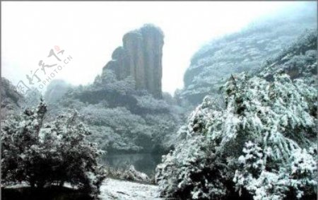 仙境武夷雪景图片