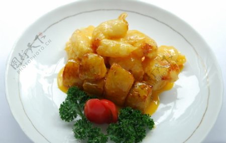 日本料理土豆烧虾仁图片