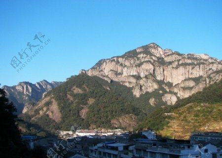 温州雁荡山山石头悬崖天空图片