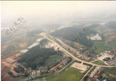 官桥村八组航拍1992年图片