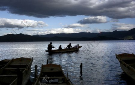 卢沽湖图片