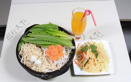 米线蔬菜图片