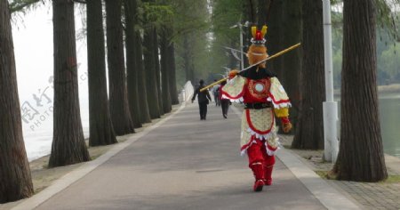 悟空取经去图片