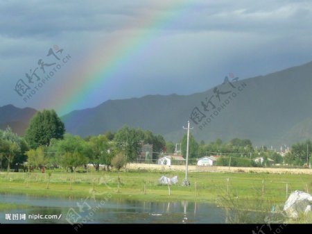 西藏彩虹图片