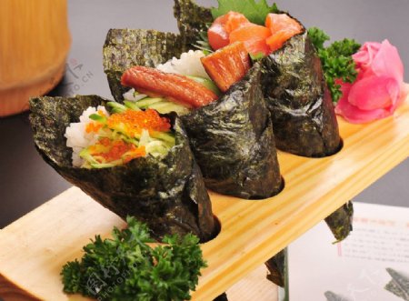寿司紫菜卷图片