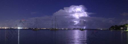 凯里湾的闪电图片