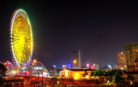 横滨游乐场夜景图片