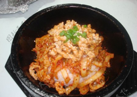 泡菜肉丝锅烧饭图片