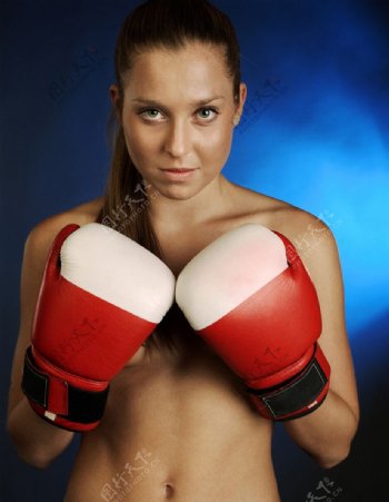 女子拳击手图片