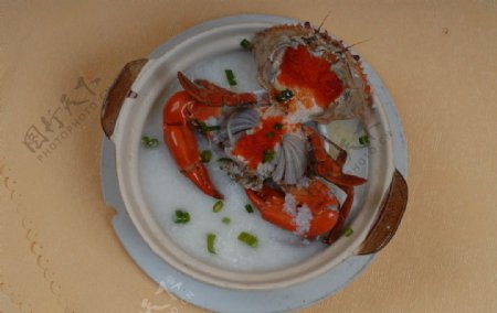广式沙窝糕蟹粥图片