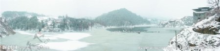 抚龙湖雪景图片