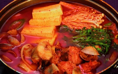 日式海鲜火锅图片