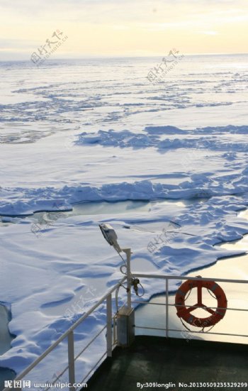 南极科考海面图片