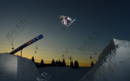 滑雪壁纸图片
