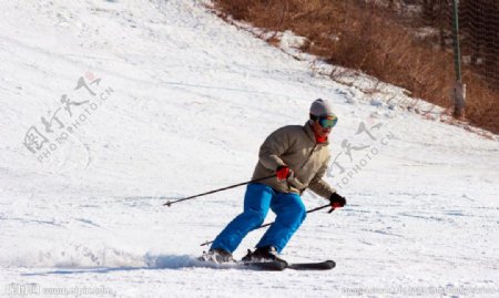 冬季运动滑雪特写摄影图片