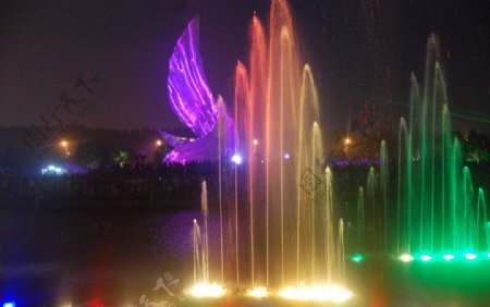 音乐喷泉广场图片