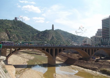 延安宝塔大桥图片
