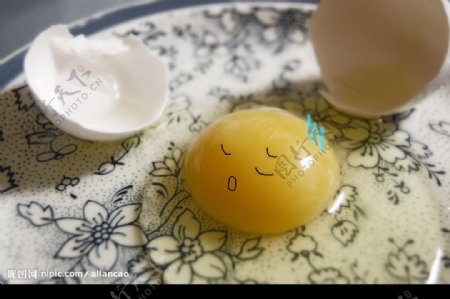 郁闷的鸡蛋图片