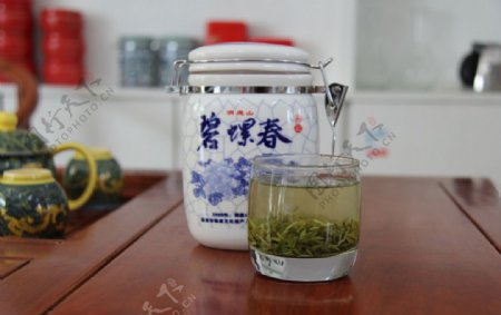 碧螺春绿茶茶汤图片