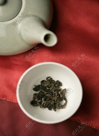 乌龙茶茶叶泡茶图片