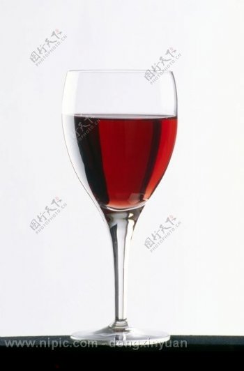 红酒杯子图片