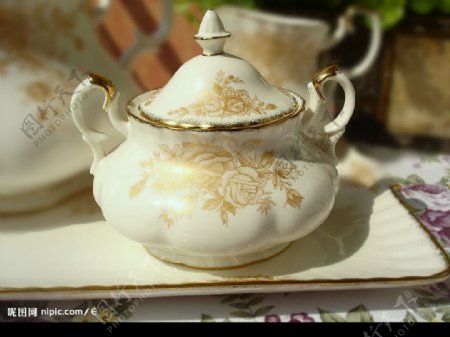 欧洲古典茶具壶图片
