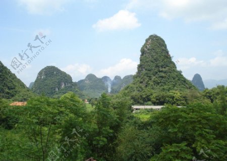 广西苗山风景图片