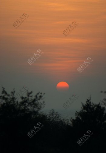 黃昏夕阳美景图片