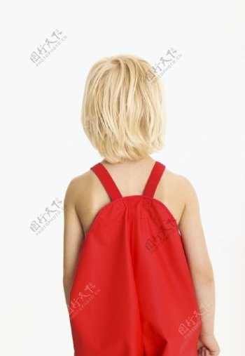 背对穿红裙子的小女孩图片