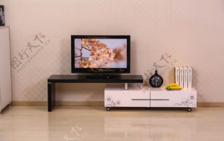 现代风格家具电视柜