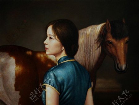 旗袍女郎和马