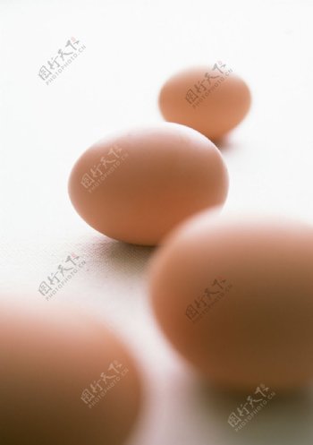 四个鸡蛋
