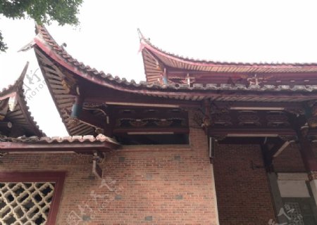 中式寺庙屋檐