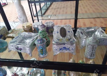 酒店用品展柜照片酒店用品照