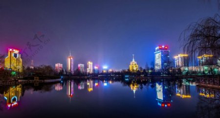 淄博火炬公园夜景