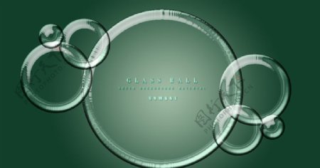 玻璃透明圆圈绿色背景