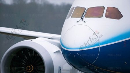 波音787客机飞机机头特写