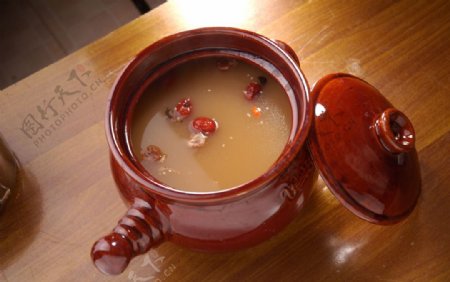 砂锅汤