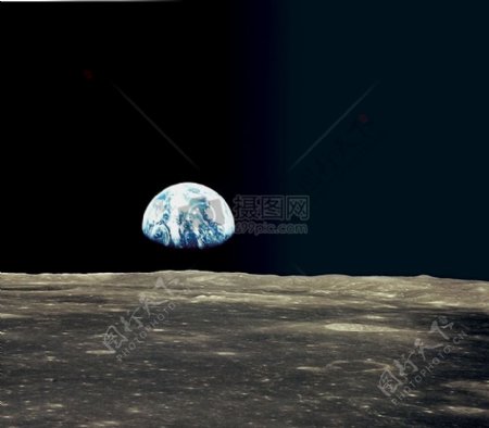 在月球上看到的地球