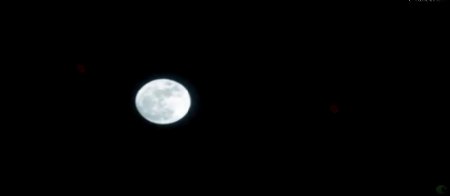 月亮升起特写2个高清实拍视频素材
