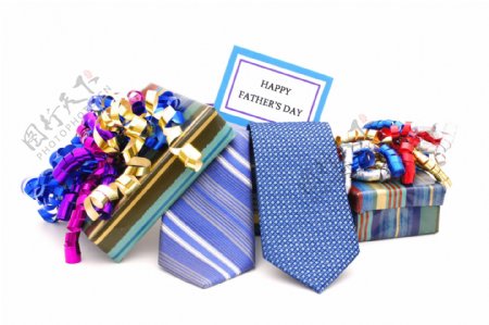 领带和礼物盒素材图片