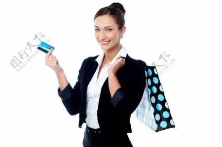 刷卡购物的女人图片