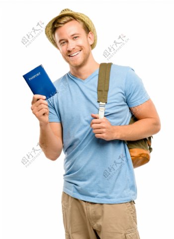 拿着护照的外国男人图片
