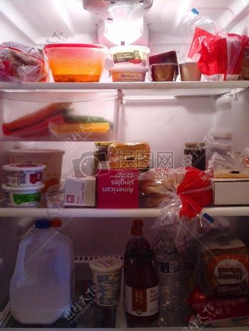 冰箱里的食物