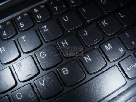 黑色的计算机键盘
