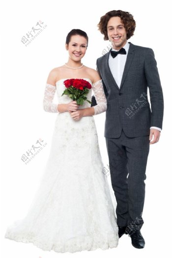 穿着结婚礼服的男女图片