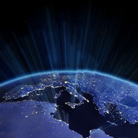 地球上灯火闪亮的欧洲大陆图片