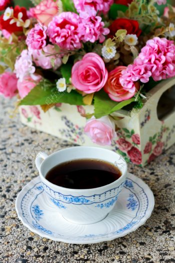 美丽花朵与咖啡图片